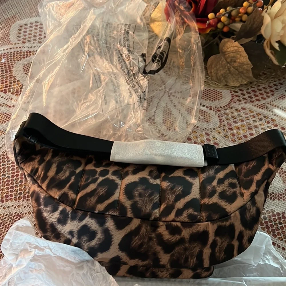 Perry - Picture 2 of 3